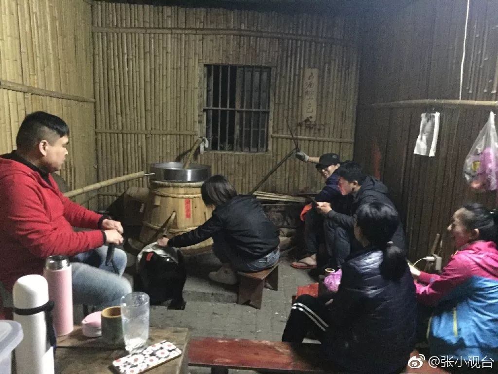 10年前，那个花83元穷游*藏西**的姑娘，后来怎么样了？