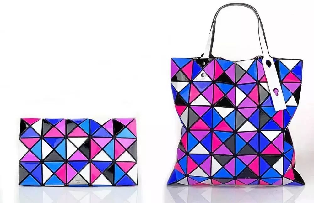 三宅一生菱格包经典色,三宅一生菱格包为什么那么火