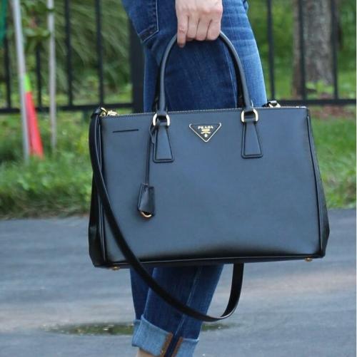 鉴定prada帆布三角包,prada鉴定包包