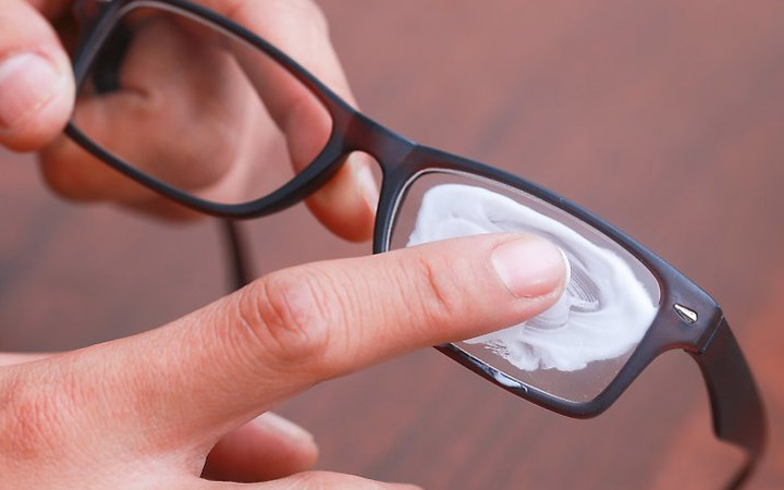 5个治疗眼睛的小妙招,怎么才能尽量避免眼镜划痕