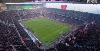 无人防守踢门柱,伊布二次回米兰表现