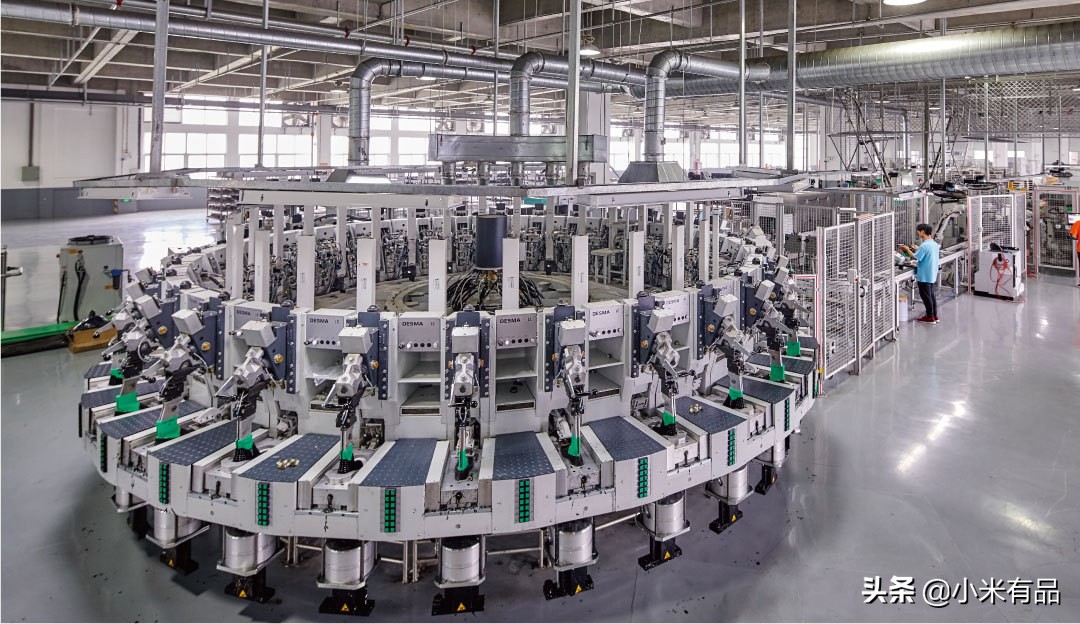 小米开始造碳版鞋,小米自研的鞋子