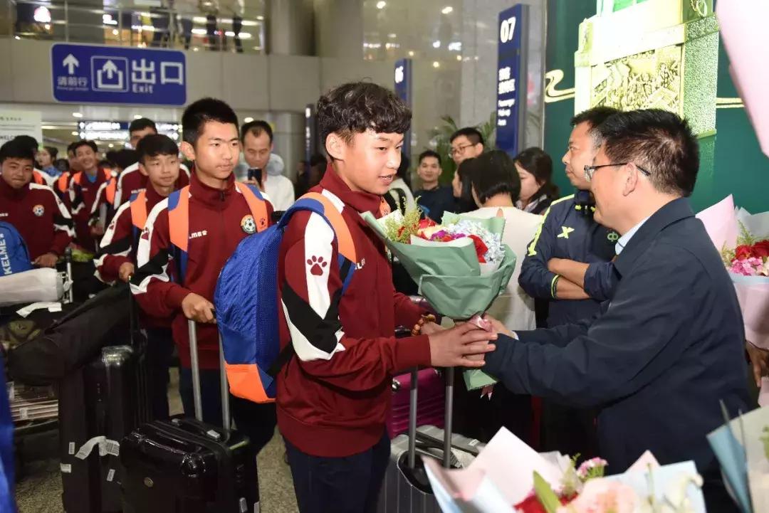 精彩足球夺冠视频集锦,四川足球最新比赛