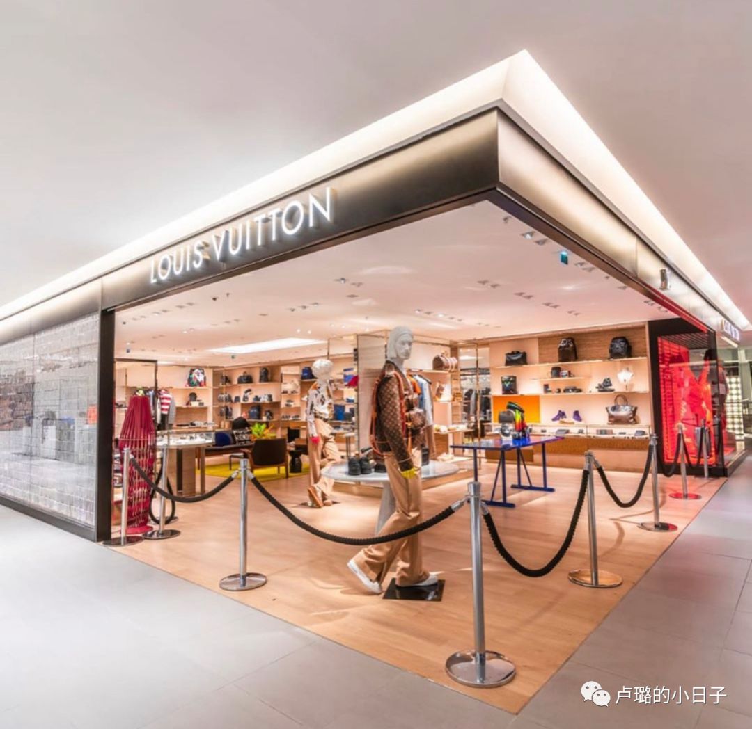 巴黎老佛爷买表攻略,巴黎老佛爷购物指南