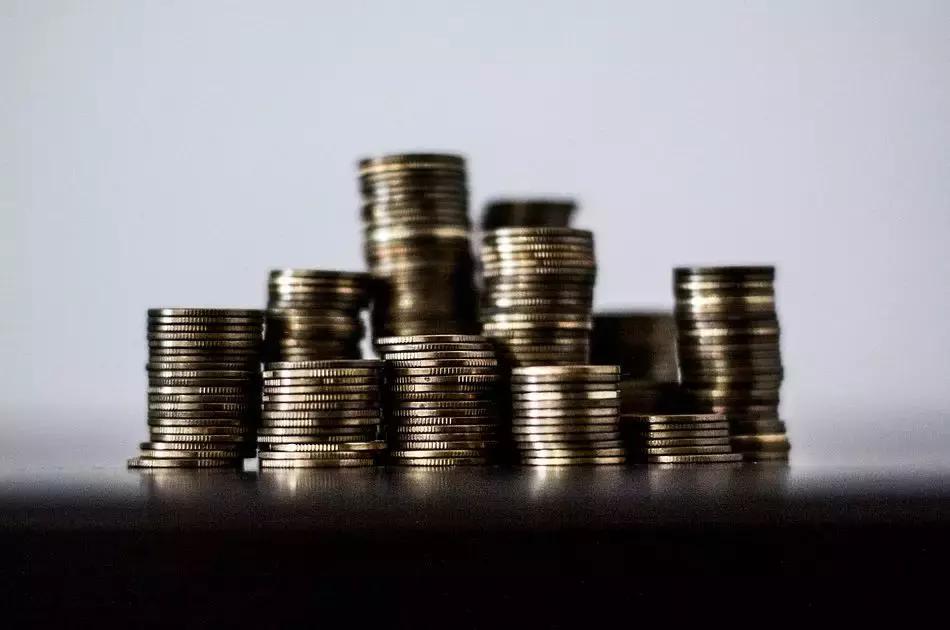 及贷、小黑鱼强收砍头息路被堵现金贷搭售保险被叫停