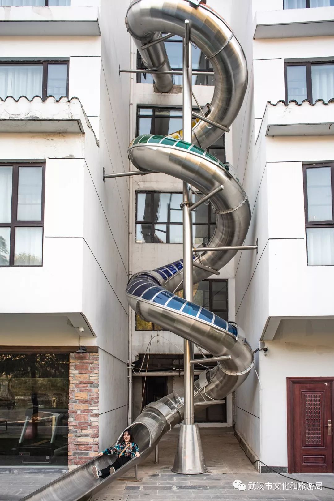 藏在武汉郊野的4家美宿来了，周末晚上来玻璃房看满天繁星