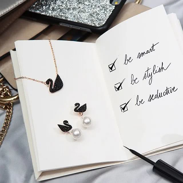 为什么闲鱼的施华洛世奇那么便宜 (为什么闲鱼上施华洛世奇那么便宜)