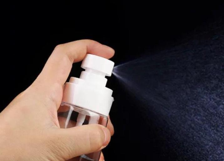 泰迪狗狗嘴巴毛怎么修,泰迪嘴臭怎么回事啊