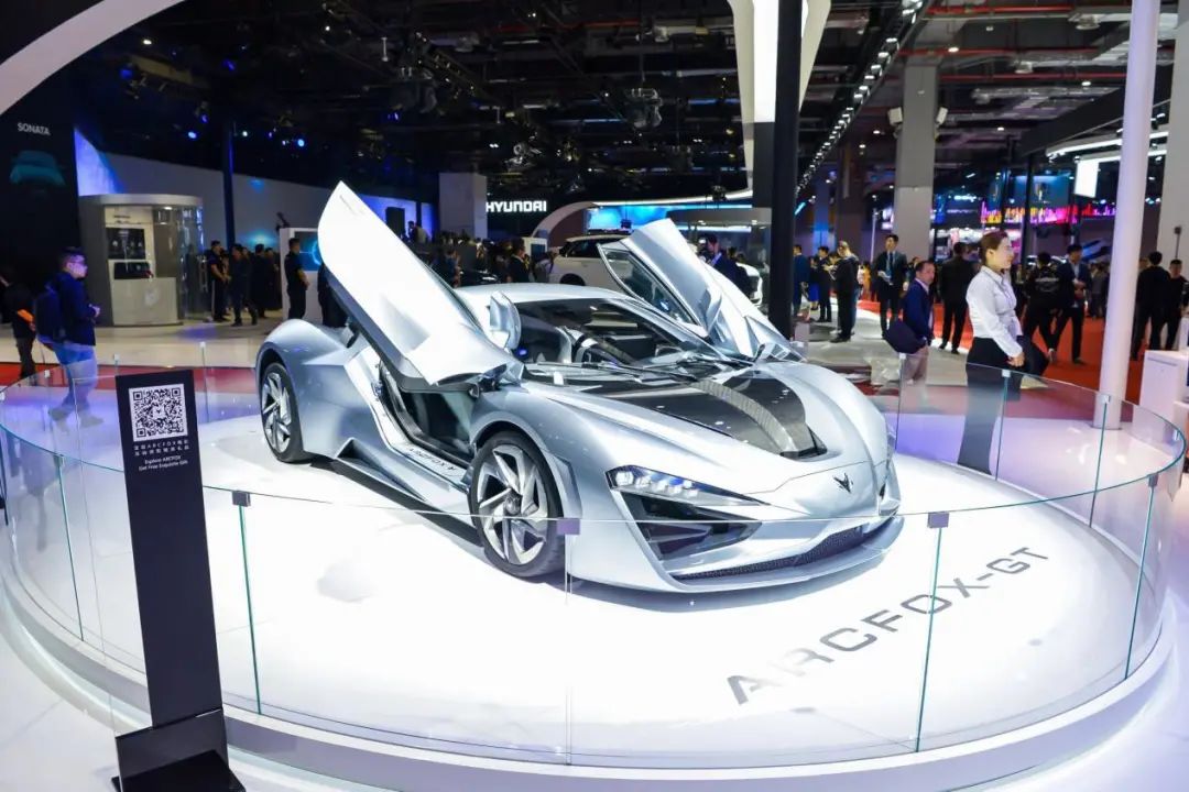 北汽奔驰业绩,北汽与北京奔驰利润比