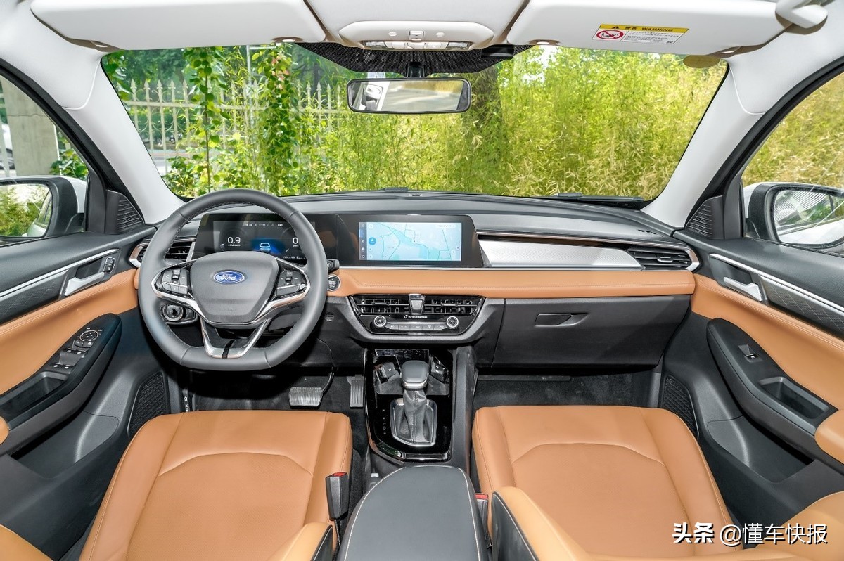 15款朗逸1.6二手车对比2017款福睿斯,福特福睿斯和大众朗逸谁的价格高