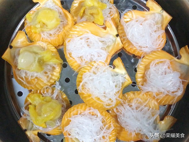 速冻的粉丝蒜蓉蒸扇贝蒸几分钟熟,蒜蓉蒸扇贝最正宗的做法视频