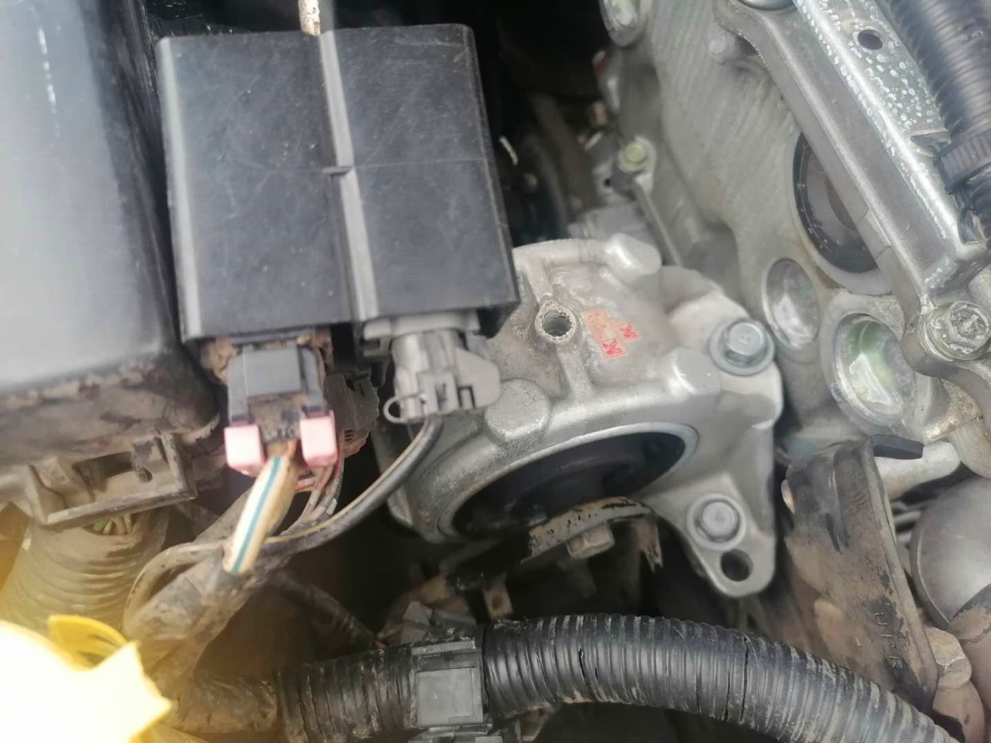 曾经的国民神车如今堆积成山,曾经的一代神车现在怎么样了