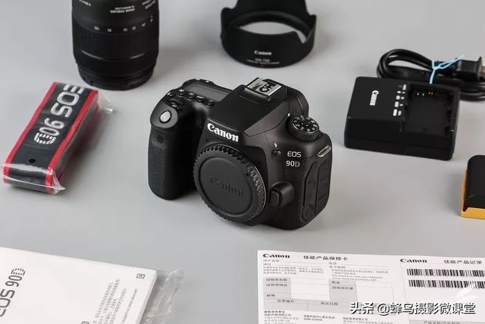 更快更高更轻巧佳能eos90d评测,佳能eos中端单反相机最新款