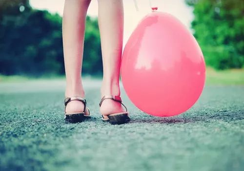 让人看了心疼的伤感说说句句扎心,失恋了喝酒的文案伤感让人心疼