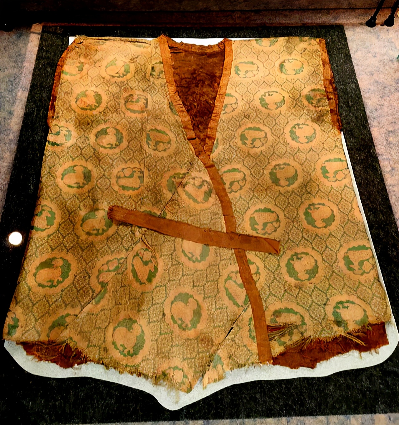 杨紫国家宝藏文成公主,杨紫央视文成公主造型