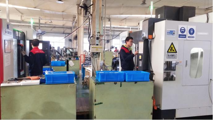 学习宣传贯彻落实*党**的十九届五中全会精神｜静海龙创恒盛实业加速打造“智造”新高地