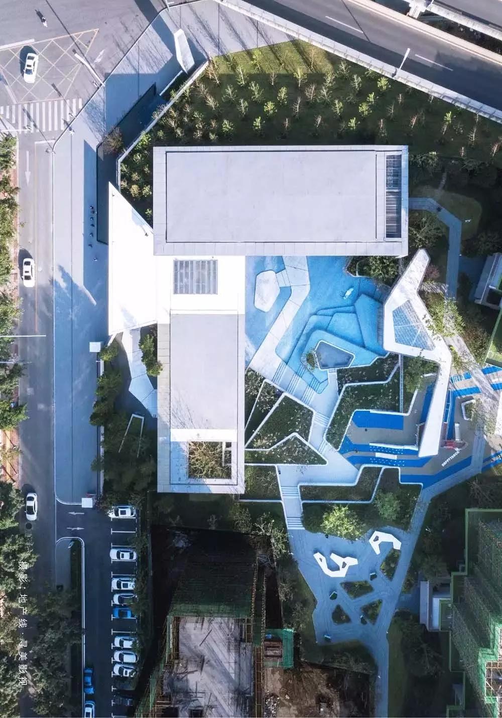 一波优雅的高差处理，漂亮