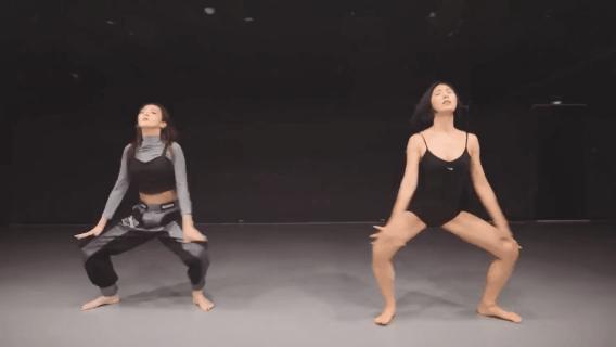 易烊千玺发型权志龙发型,权志龙易烊千玺红色