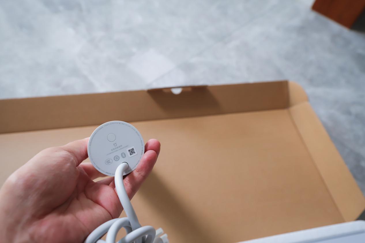 米家智能窗帘对比有品智能窗帘,小米有品电动窗帘和米家电动窗帘