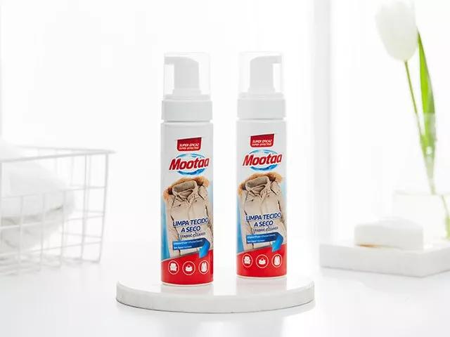 羽绒服脏了不用下水洗,羽绒服脏了用什么一喷就可以了