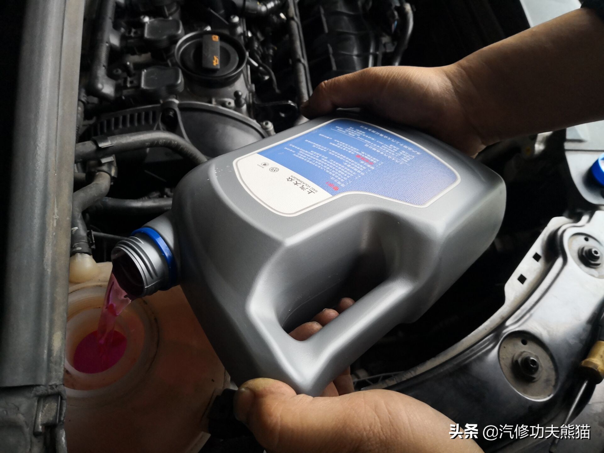 大众夏朗烧机油用什么燃油宝,2012款夏朗2.0t烧机油怎么处理