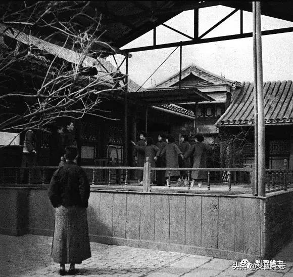 李金鸿：谈京剧武旦（踩跷与打出手）