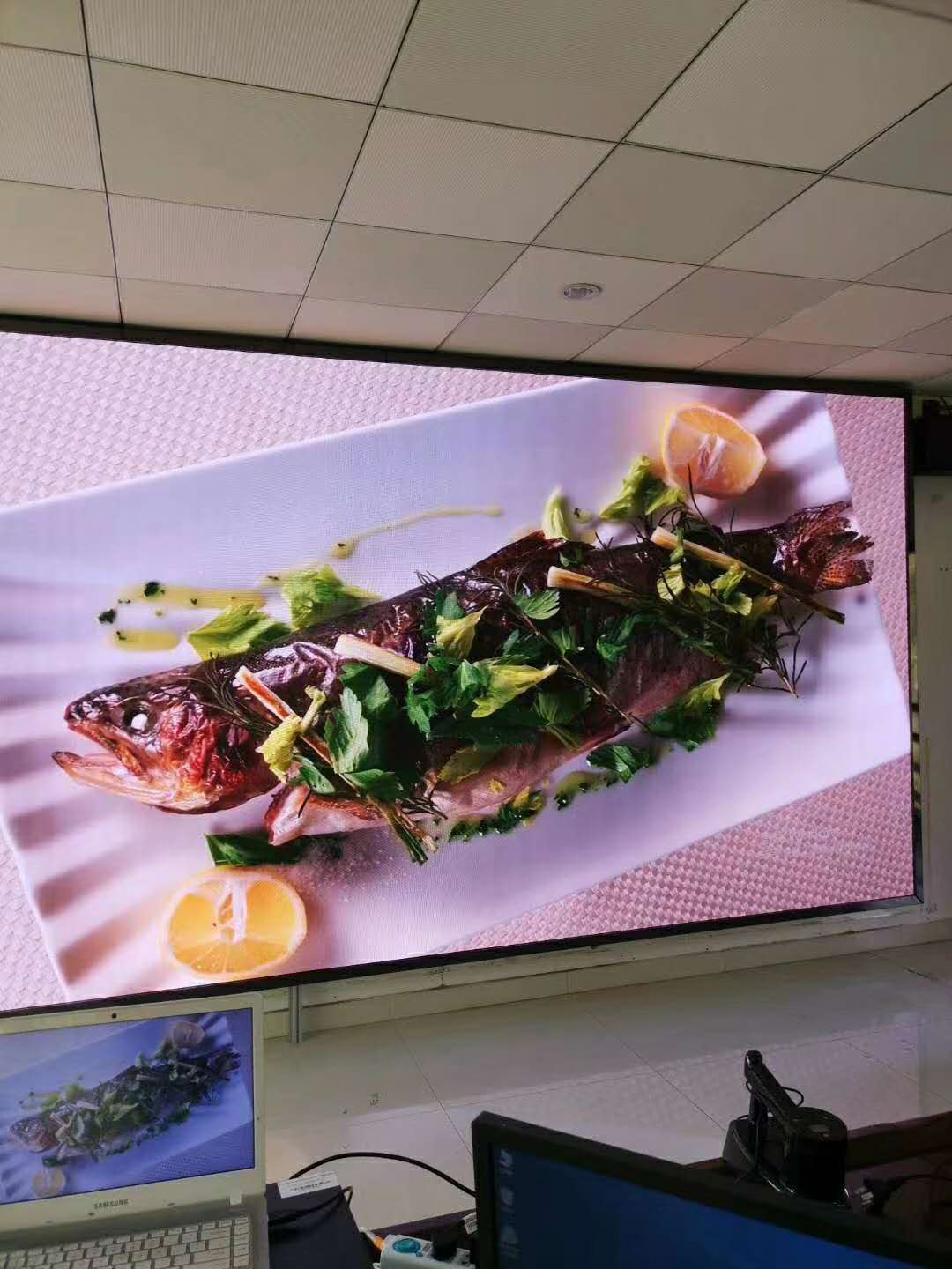 室内彩色led显示屏如何选型号,led室内全彩显示屏p2主要参数