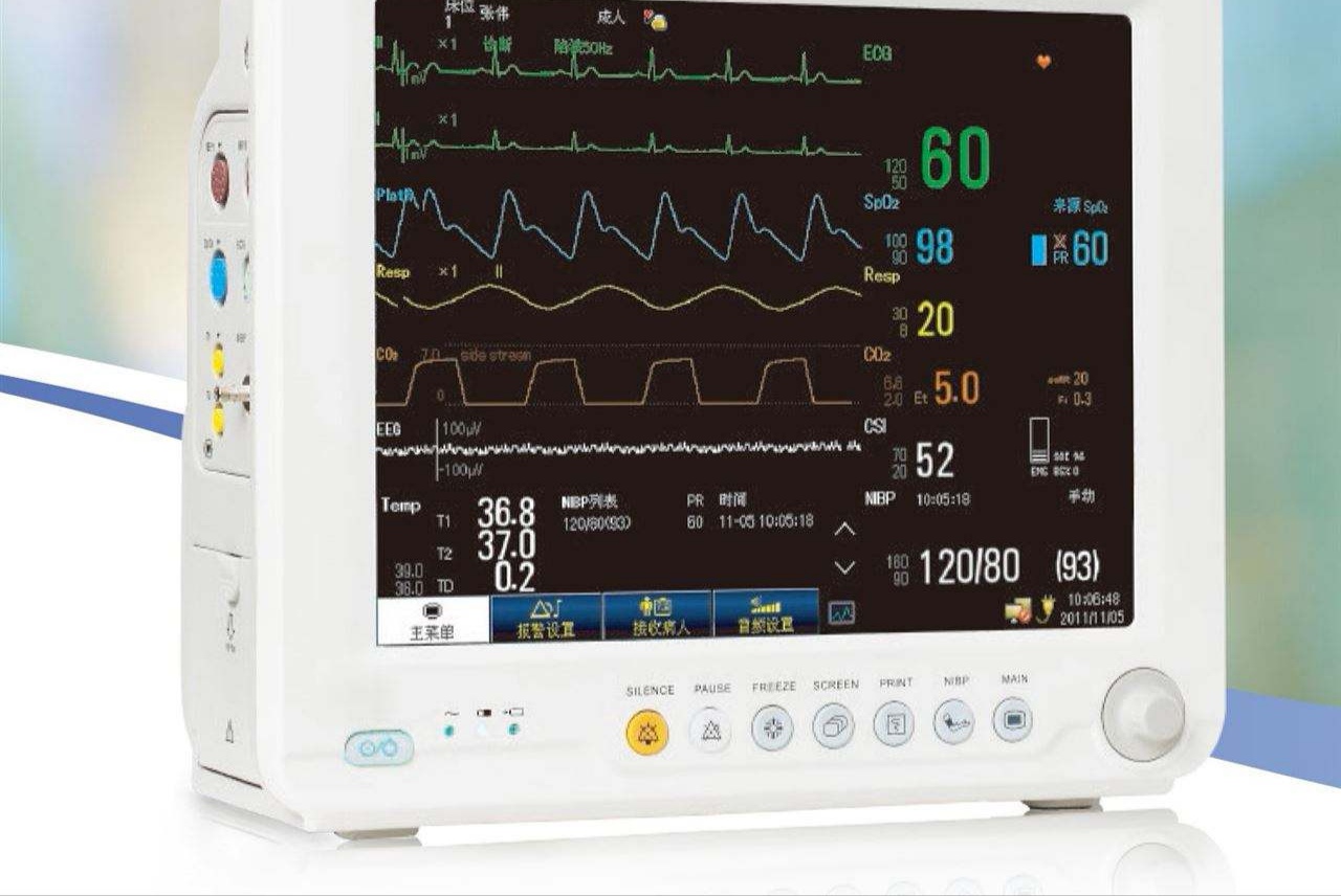 做了心脏造影后手腕刀口有渗血,做了心脏造影后伤口多少天能见水