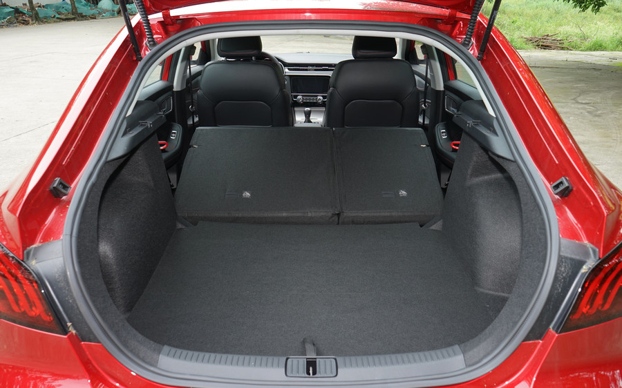 名爵6百公里加速vs思域,名爵6vs思域0到100加速