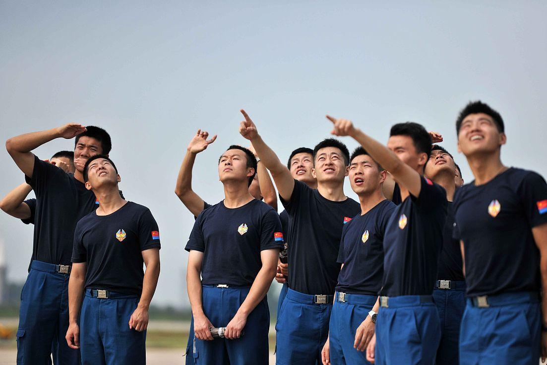 军队文职真实工资分享,万达文职月薪7000