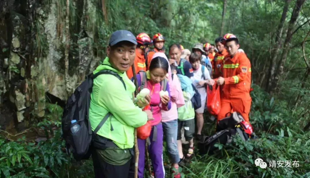 致敬最美逆行者白衣天使,致敬危难时刻的逆行者