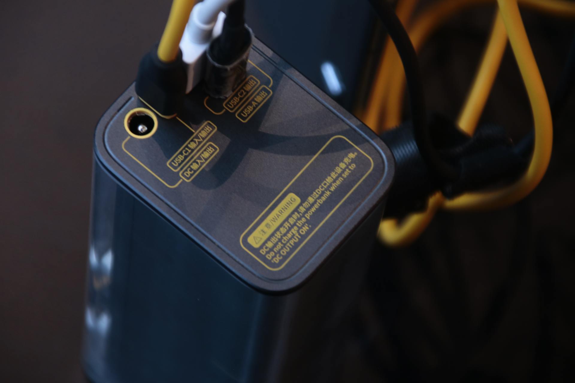 除了超高颜值,闪极卖千元的勇气是什么?一枝独秀