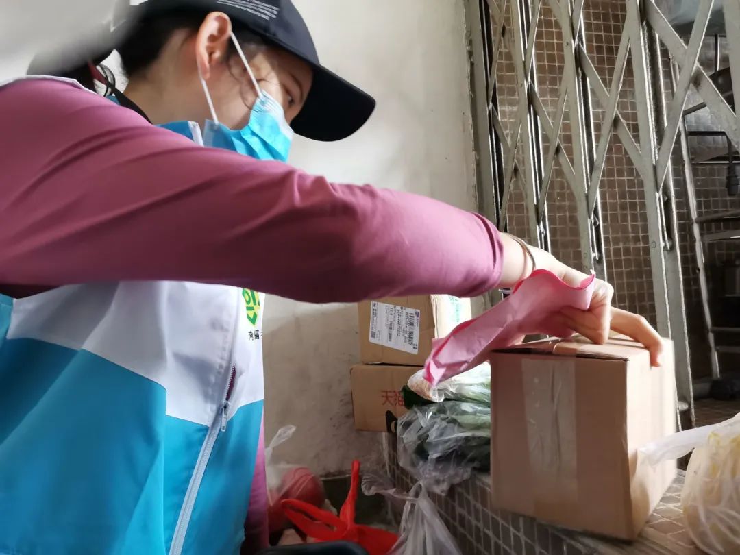 荔湾｜华林街社工站：发挥社会工作的专业优势，多方面参与社区疫情防控