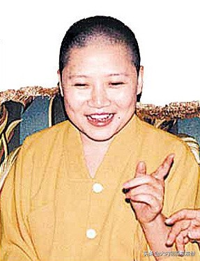 李娜高原天籁之音,李娜第一次唱青藏高原是哪一年