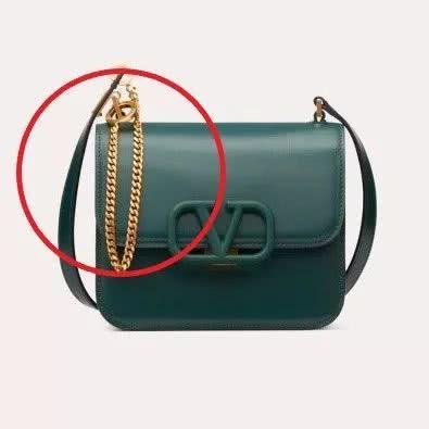 孙艺珍机场最新款包包 (孙艺珍 爱的迫降 瑞士穿搭西装)