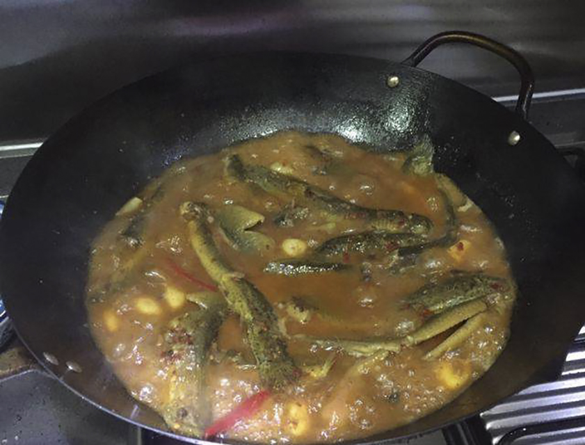最好吃的川味酸菜泥鳅教程,酸菜耙泥鳅正宗川味