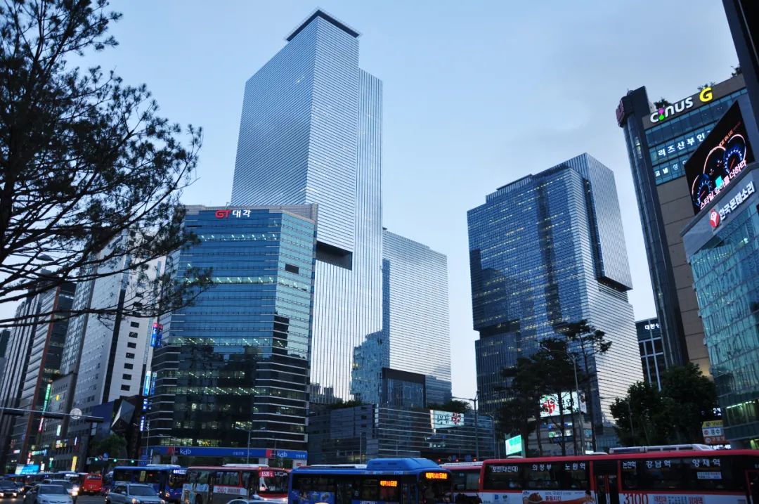 三星集团强大到什么地步,三星集团在谁手里发展得更快