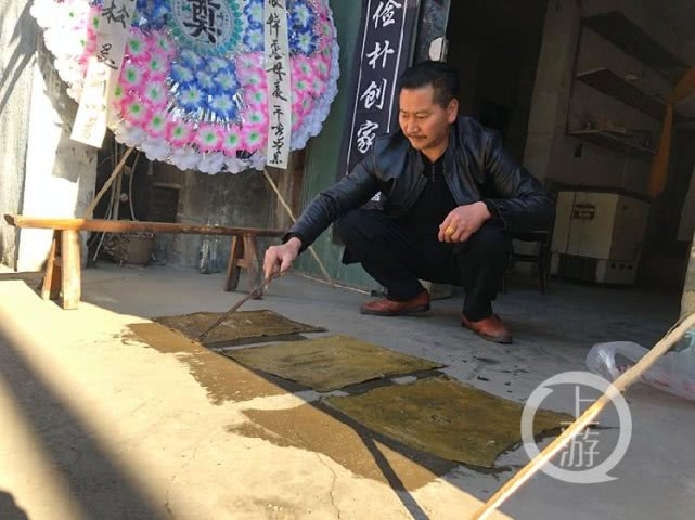 四川一女子引产手术后纱布遗留体内腹痛146天死亡