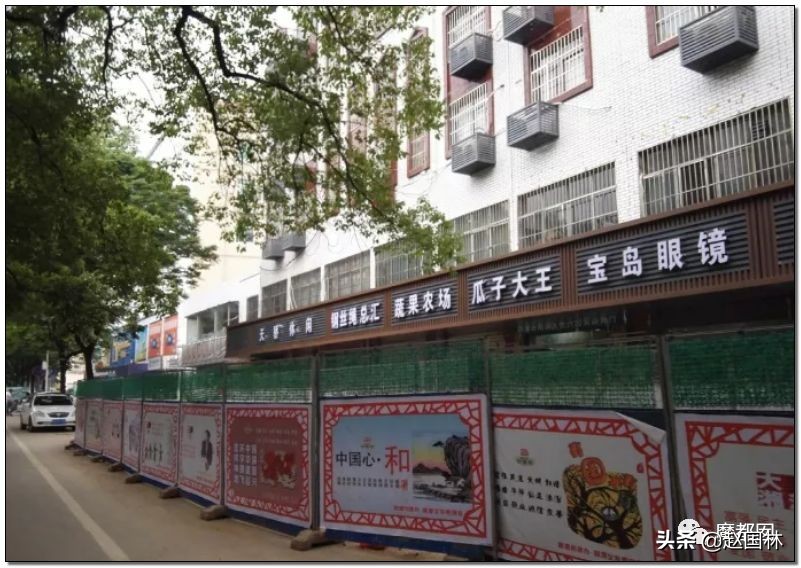 中国街道招牌,层次感招牌门头设计