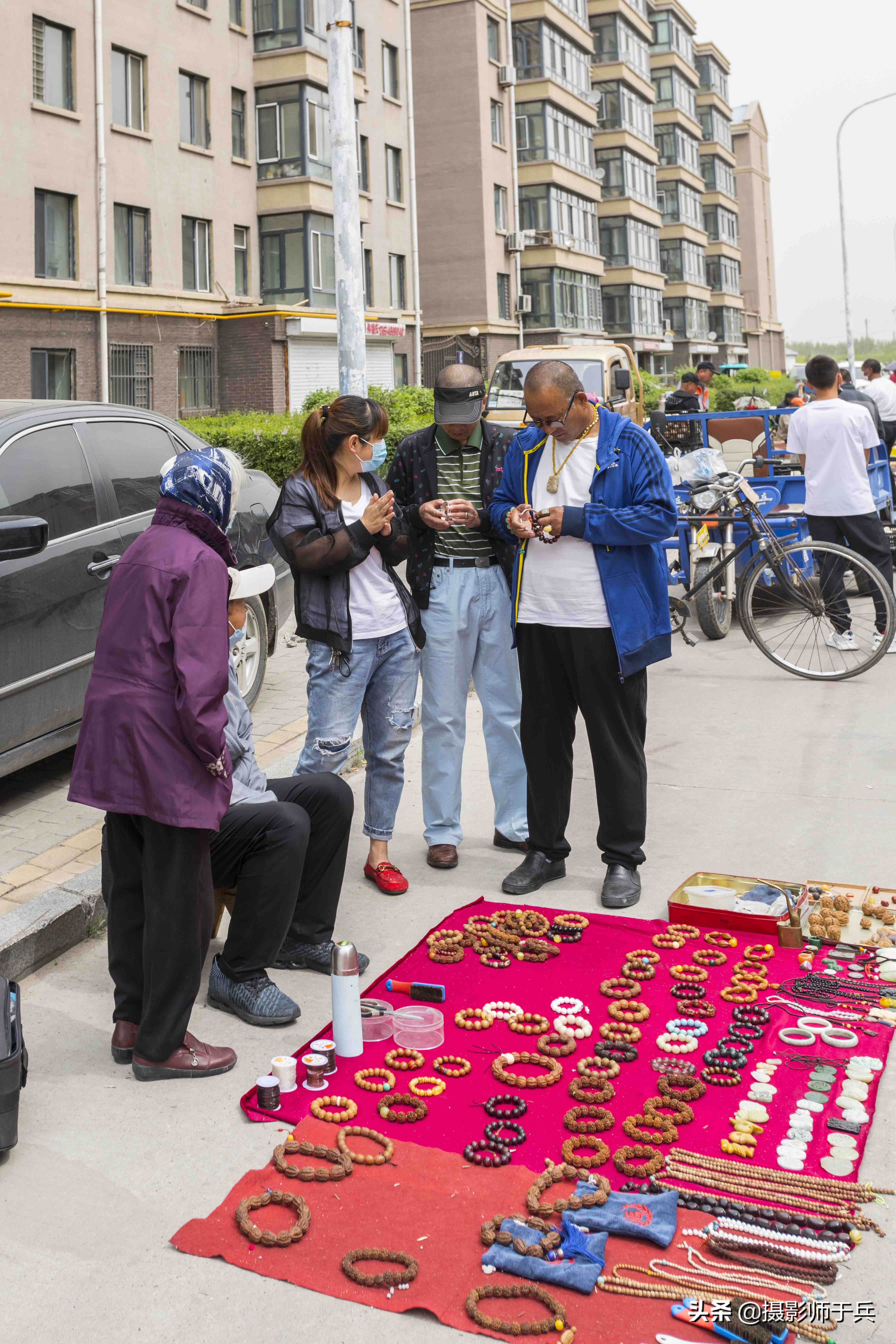 绥化安达二手市场惊现千年猛犸象骨头制作的宝剑