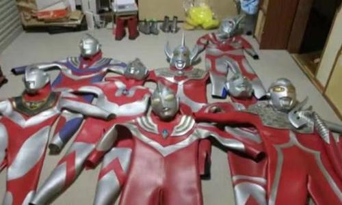 奥特曼怎样变回人间,奥特曼怎么变回人类