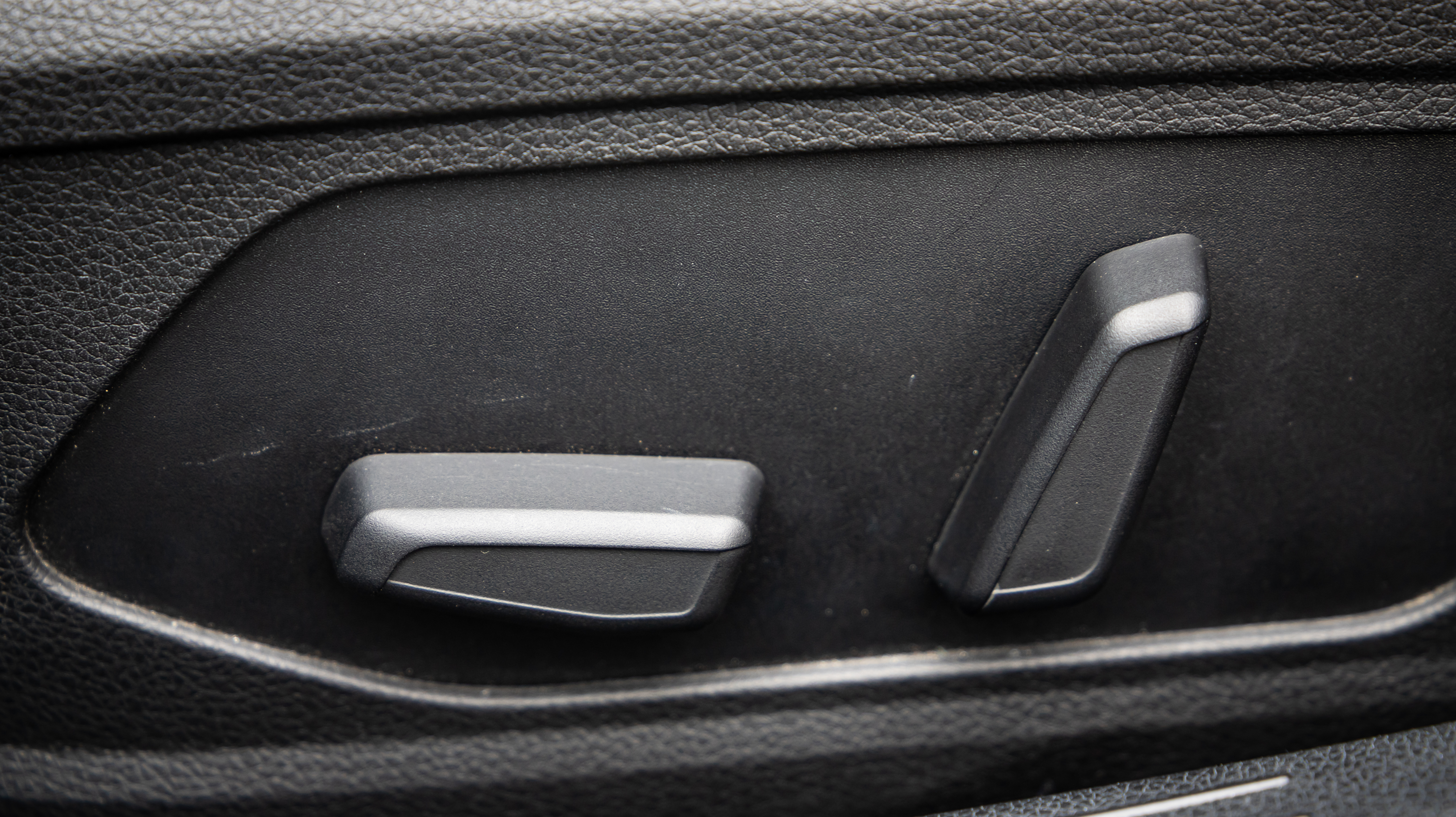 起亚k5凯酷2021年1-12月销量,2021款起亚k5凯酷1.5t值得买吗