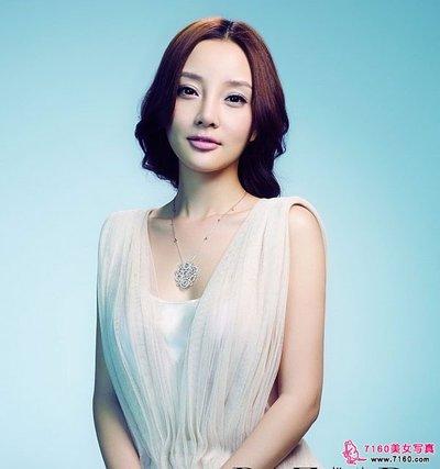 李小璐出生于安徽安庆,李小璐籍贯