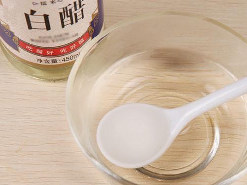 白醋盐洗脸的正确美白方法,白醋洗脸的正确方法美白