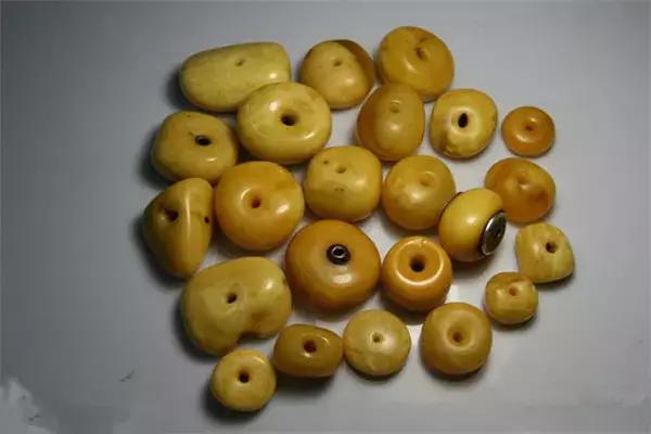 老蜜蜡与新蜜蜡区别是什么,老蜜蜡和新蜜蜡的区别图片