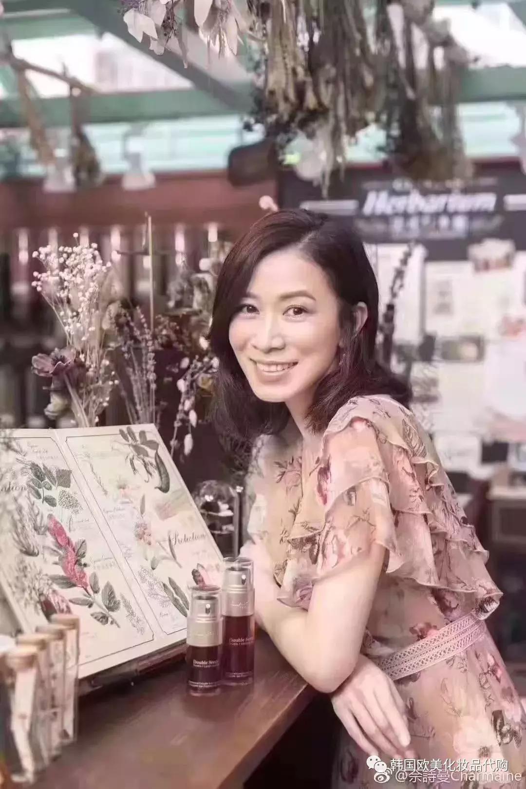 干皮妹子看过来！一款你用了不想换的精华—娇韵诗双萃精华