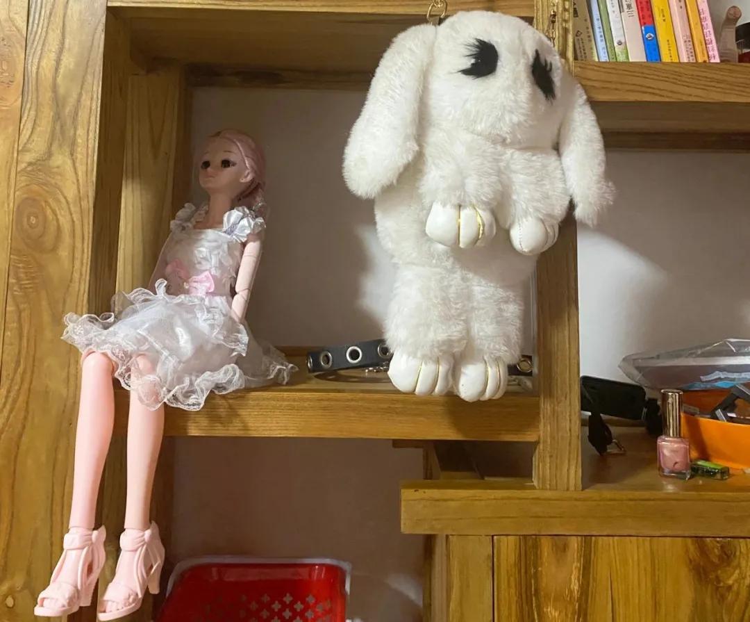 涉嫌强奸13岁女儿，快手背后的兽父