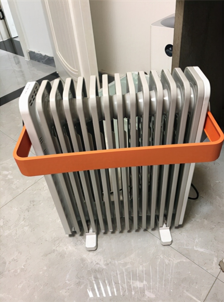 空调取暖和电暖气取暖哪个费电,电暖器什么样的好用又便宜