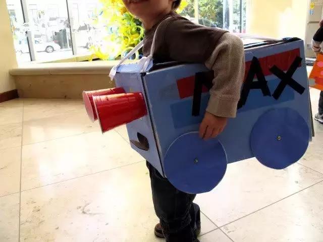 废弃纸箱别扔了,废弃纸箱可以改造成什么垃圾