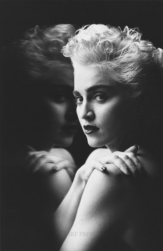 whosthatgirl原唱,whosthatgirl伴奏孟佳